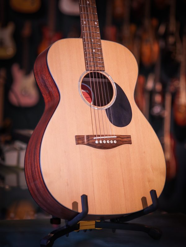 Eastman PCH1 OM