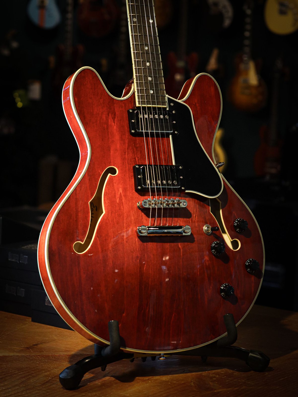 Eastman T386 Classic