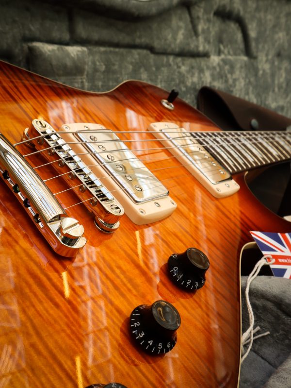 Cream T Aurora Custom Whisker Burst – Image 23