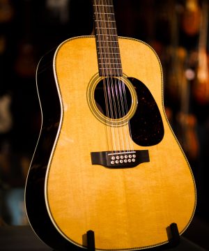 Martin HD-28 12 cordes