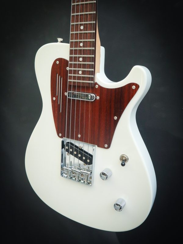 Magneto UT-Wave Classic UT-2300 Metallic Pearl White – Image 6