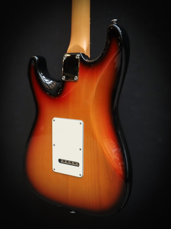 Suhr Classic S Antique 3-Tone Sunburst – Image 18