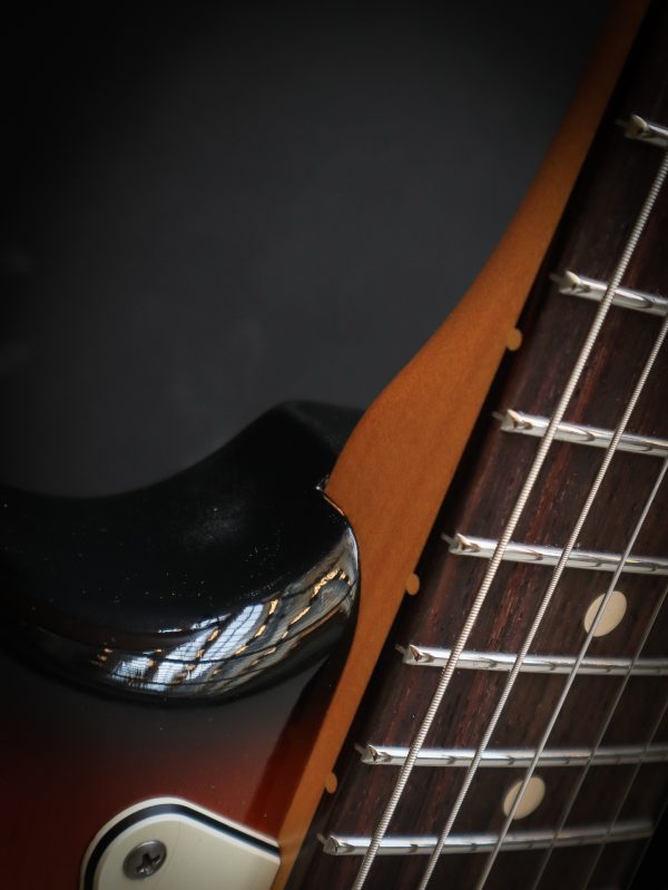 Suhr Classic S Antique 3-Tone Sunburst – Image 7