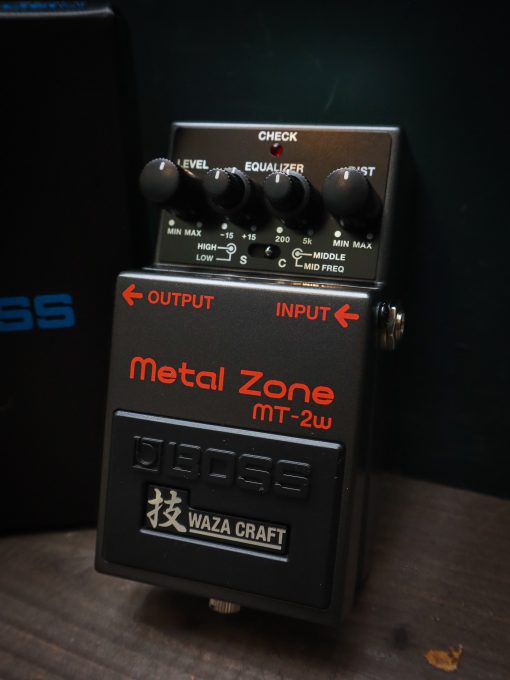 Boss BD-2W