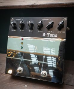 Bad Cat 2-Tone Tube Preamp Pedal avec boîte d'origine