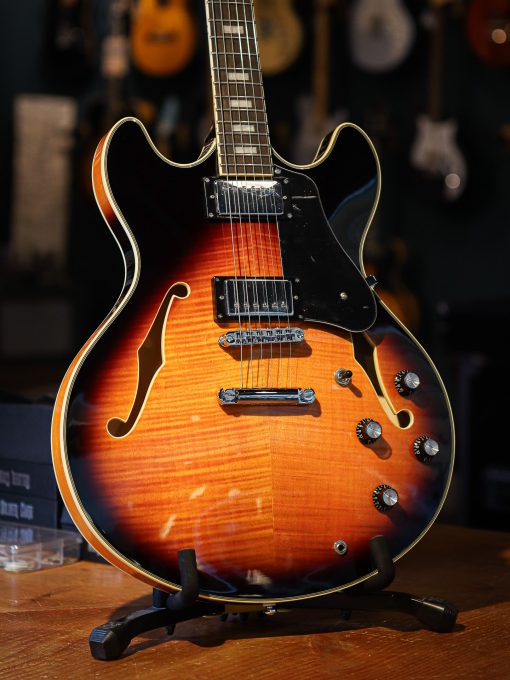 Père Larry Carlton H7 Cherry Red