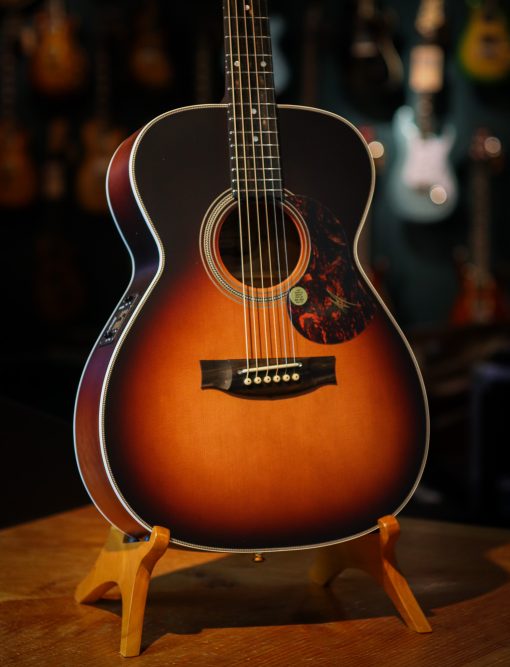 Maton EA 808 The Australian