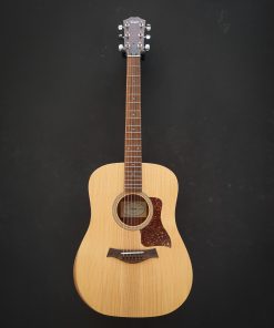 Alternative view of Taylor Academy 10e Noyer/Épicéa