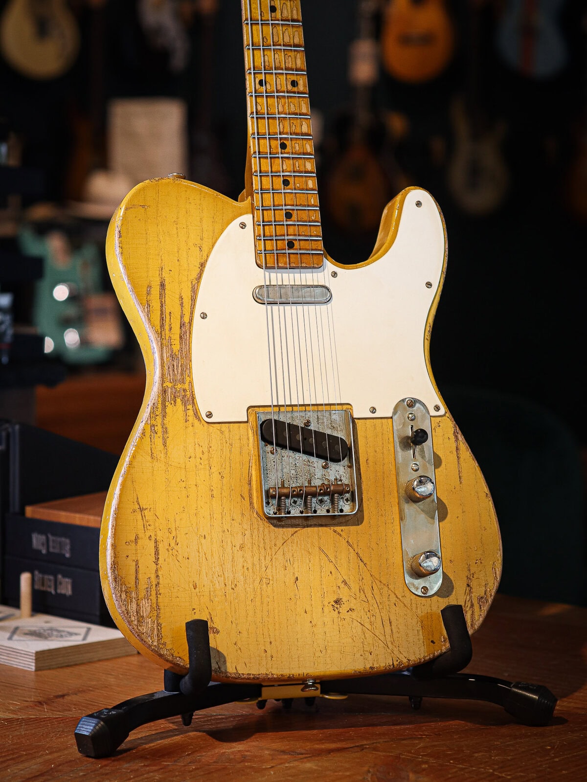 Kauffmann '56 T Aged Blonde