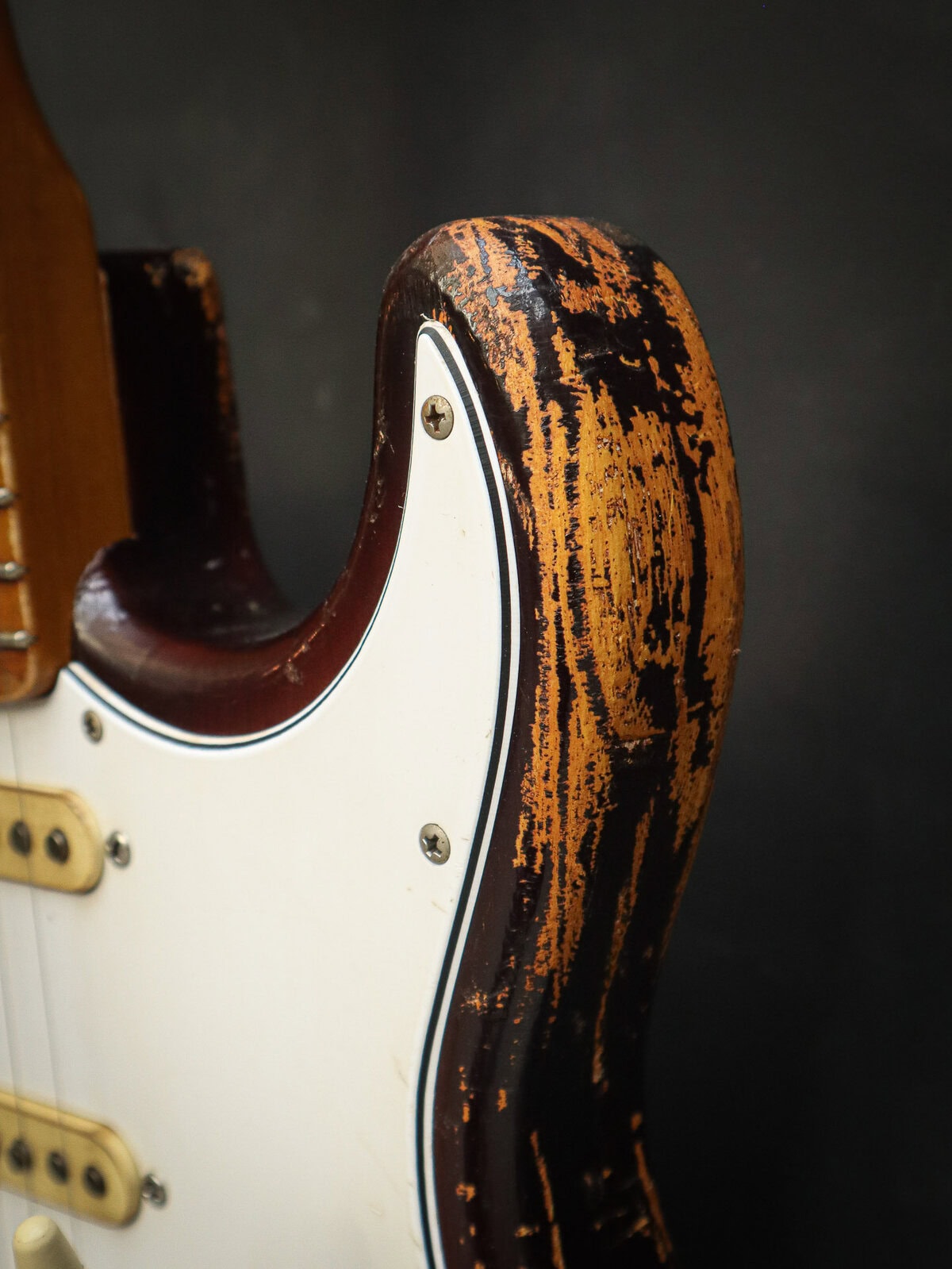 Kauffmann '56 S HSS Three Tone Sunburst Heavy Aged – Image 9