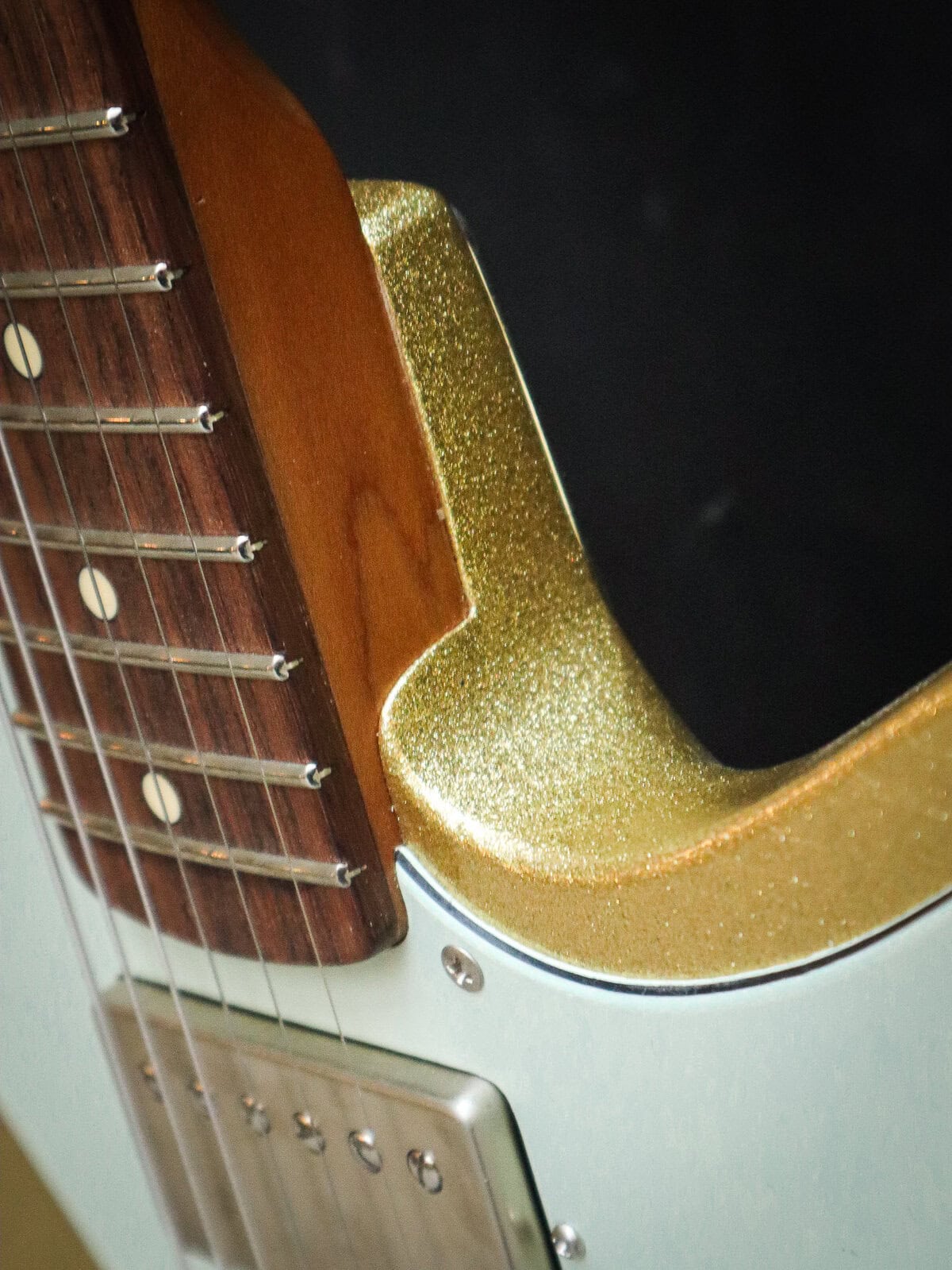 Kauffmann Cozy TM Gold Sparkle – Image 9