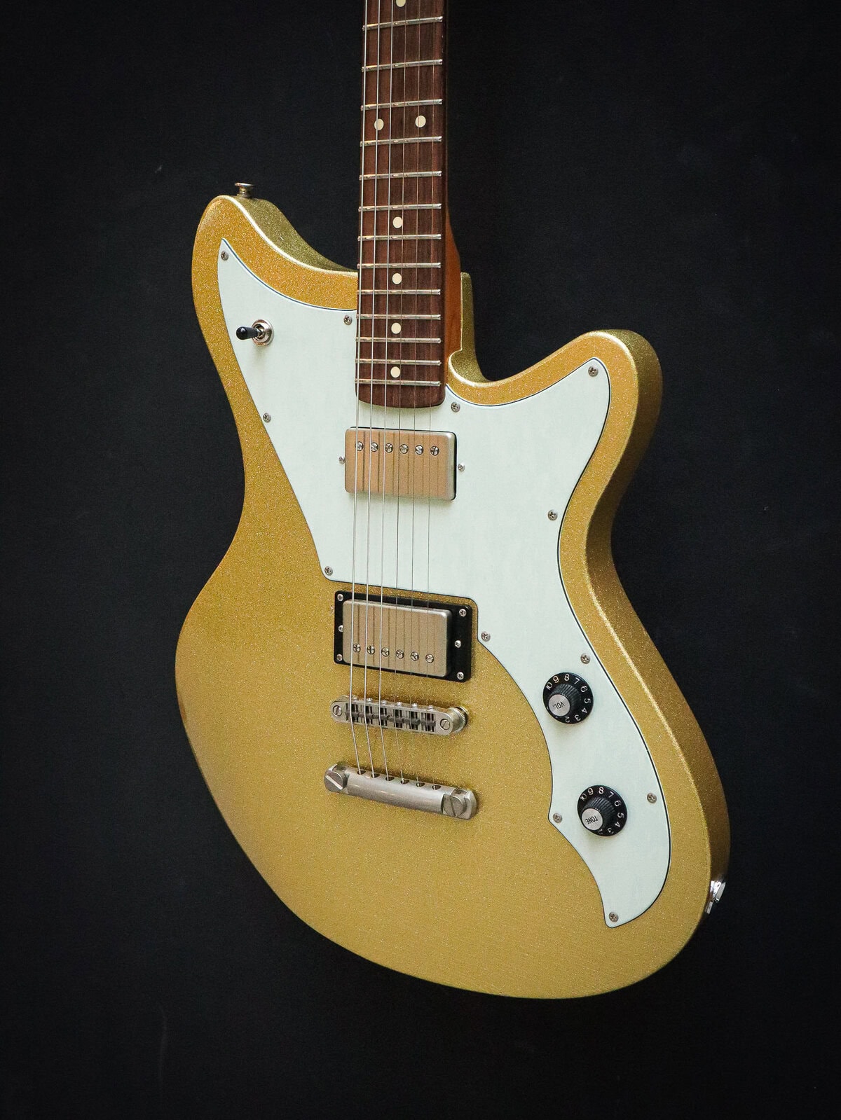 Kauffmann Cozy TM Gold Sparkle – Image 6