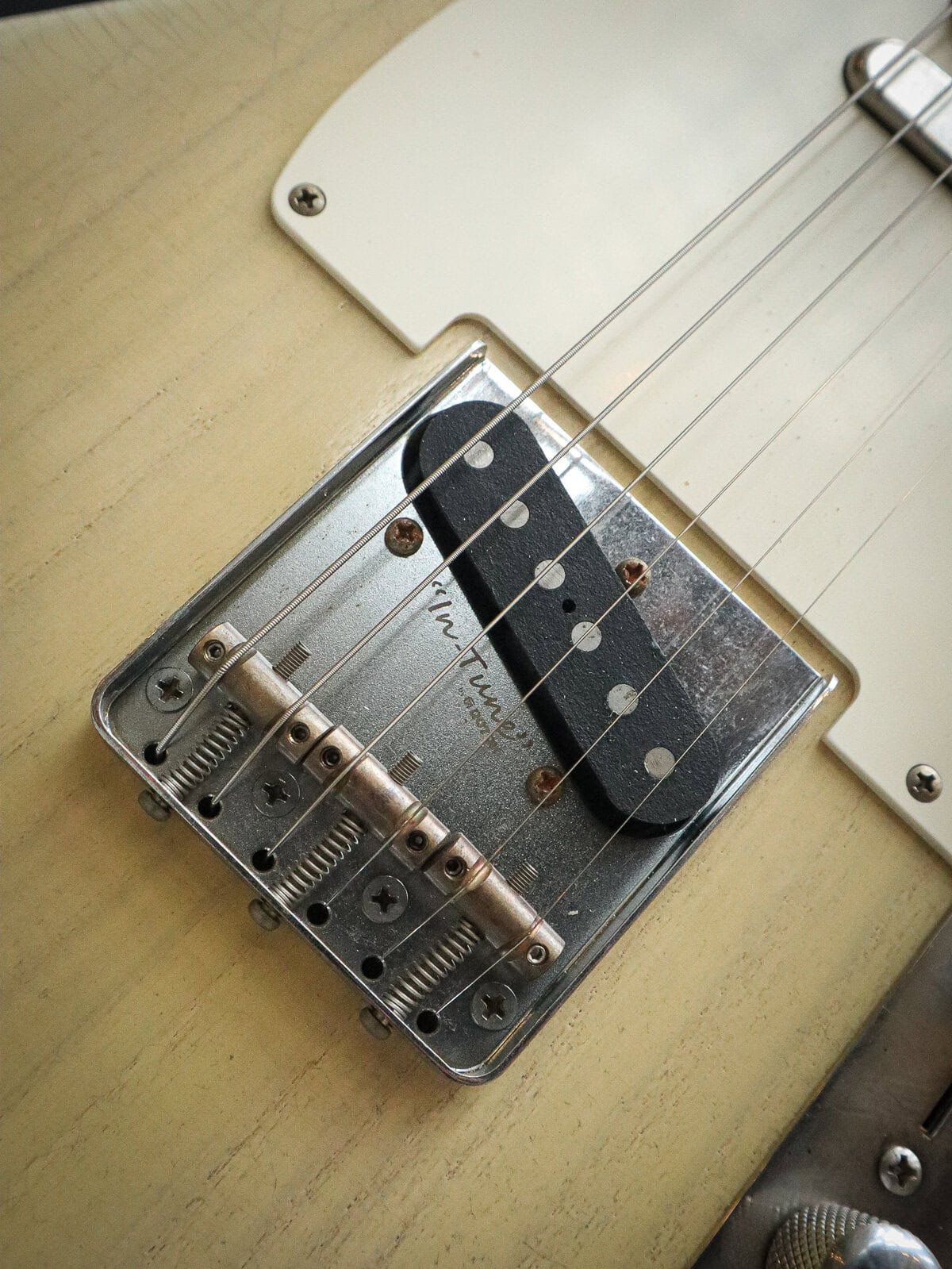 Kauffmann '56 T Vintage Blonde – Image 9