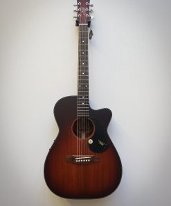 Alternative view of Maton EBW808C Bois noir