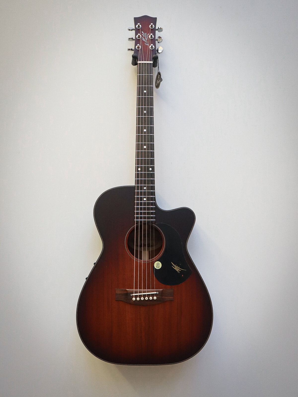 Maton EBW808C Bois noir – Image 2