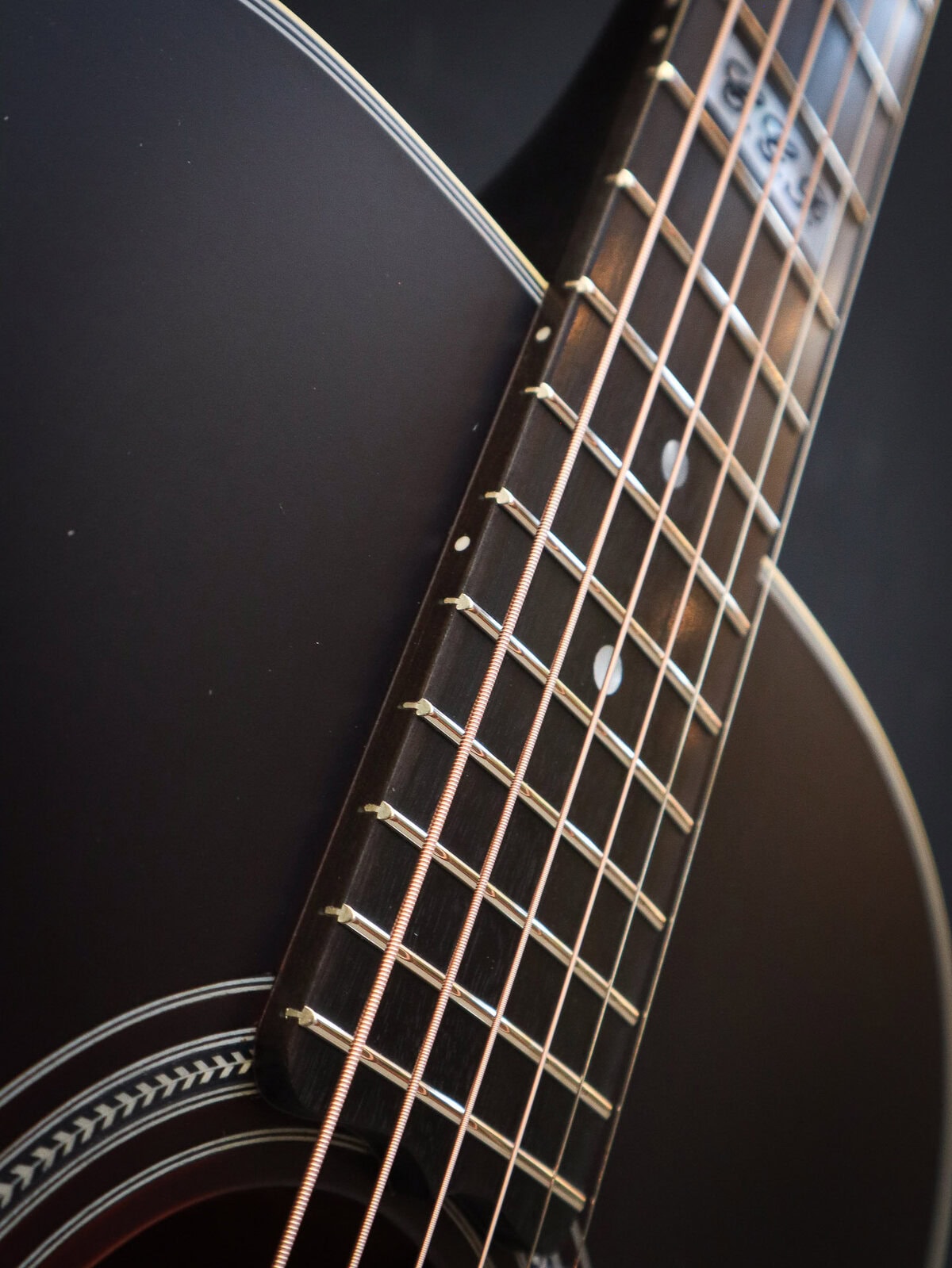 Maton EBG808 Tommy Emmanuel Sunburst – Image 7