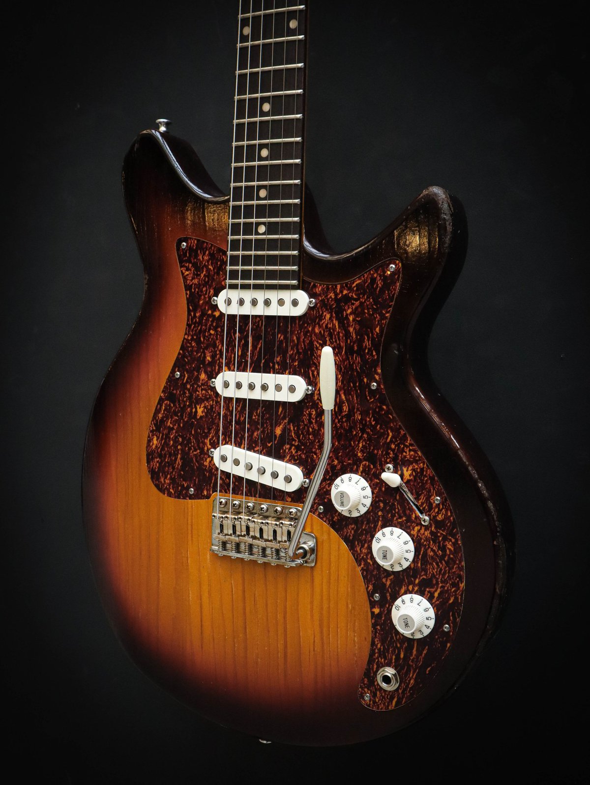 Eastman Kauffmann Series DC Classic 3-Color Sunburst – Image 5