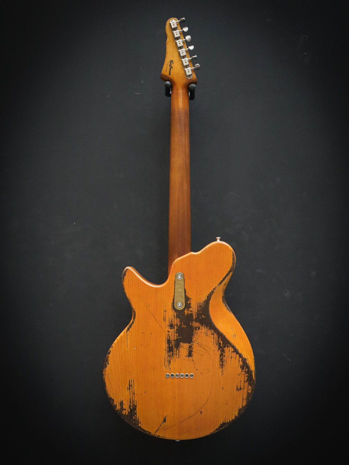 Eastman Kauffmann Series SC Classic Ashbury Butterscotch – Image 11