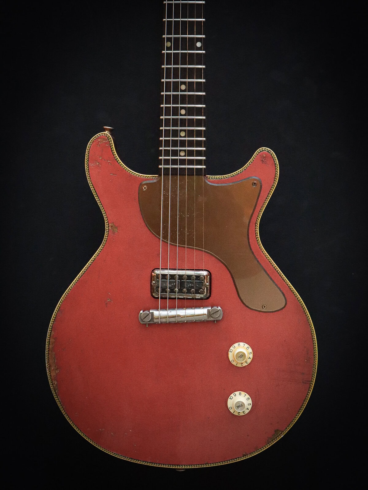 Kauffmann '59 DC Junior Sparkling Burgundy – Image 3