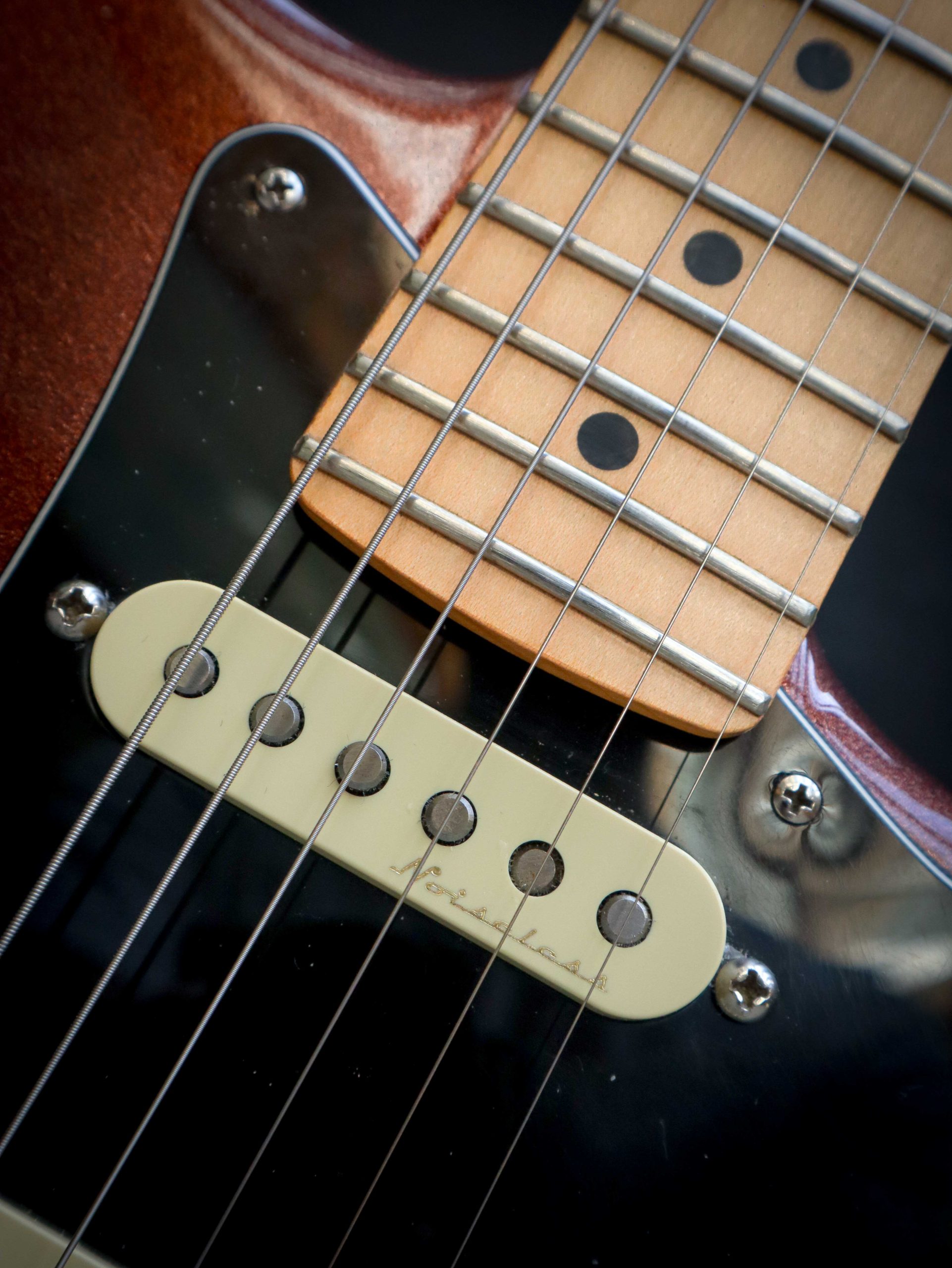 Fender Deluxe Roadhouse™ Strat® Pre-Owned – Image 5