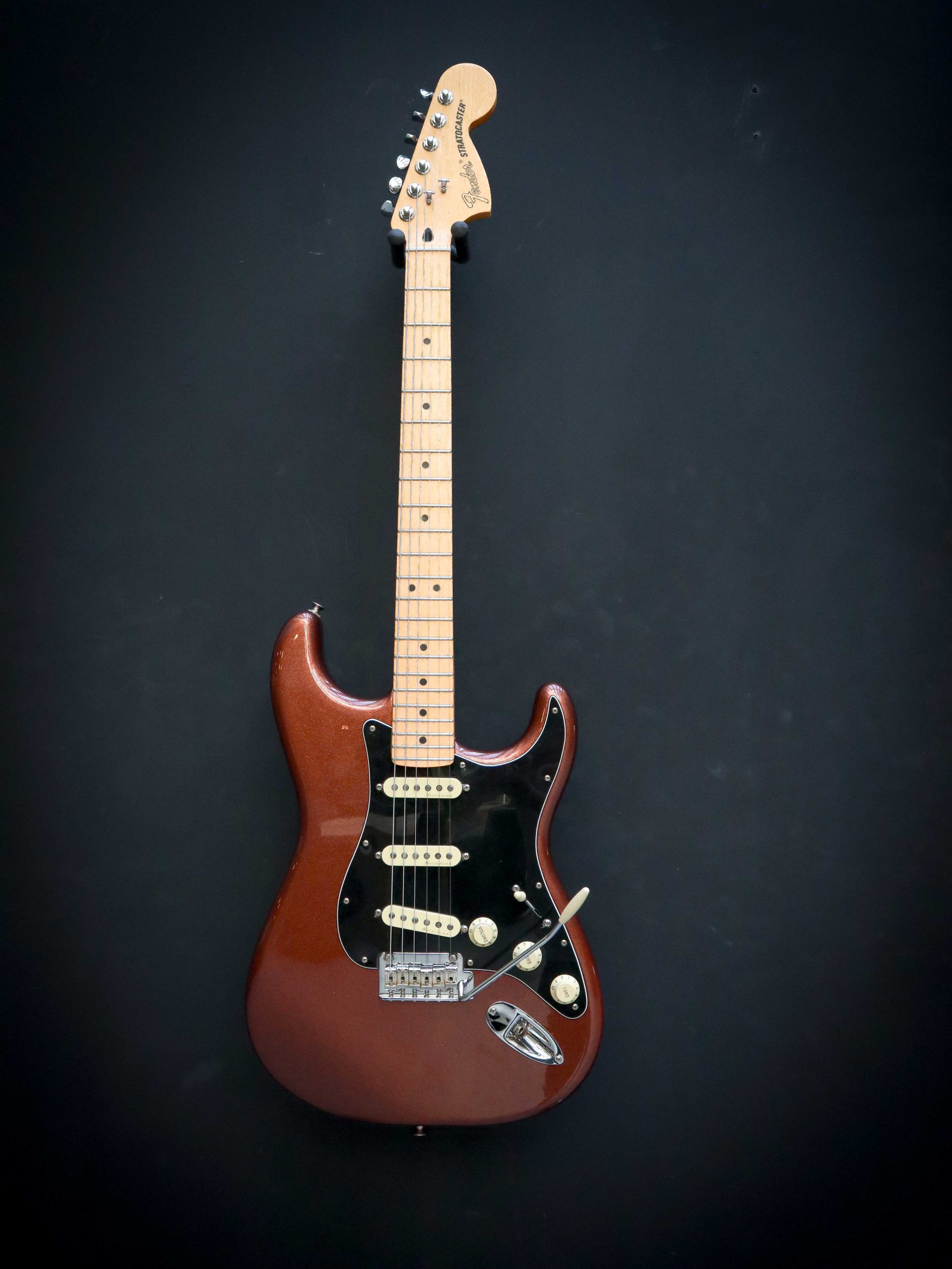 Fender Deluxe Roadhouse™ Strat® Pre-Owned – Image 2