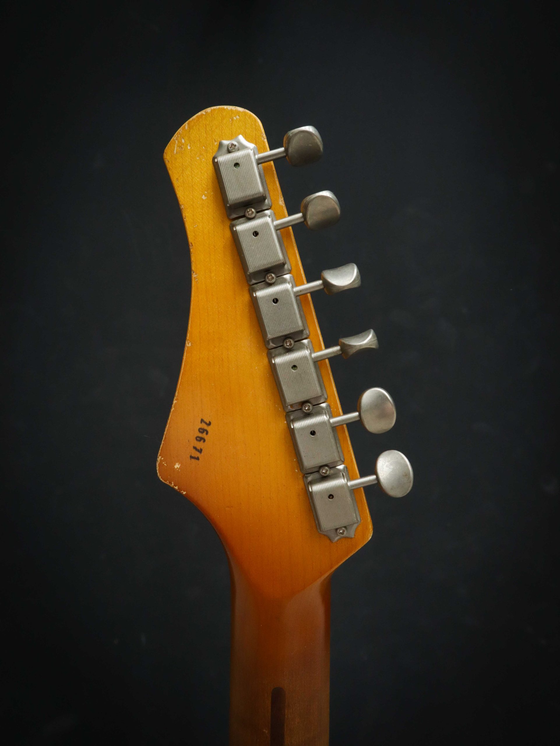 Kauffmann '56 T Butterscotch Blonde – Image 10