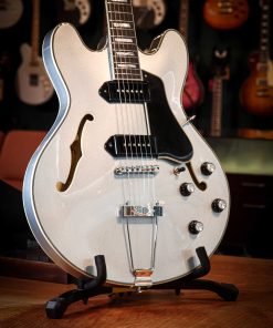 Eastman T64 Trapeze Iced Blue Metallic