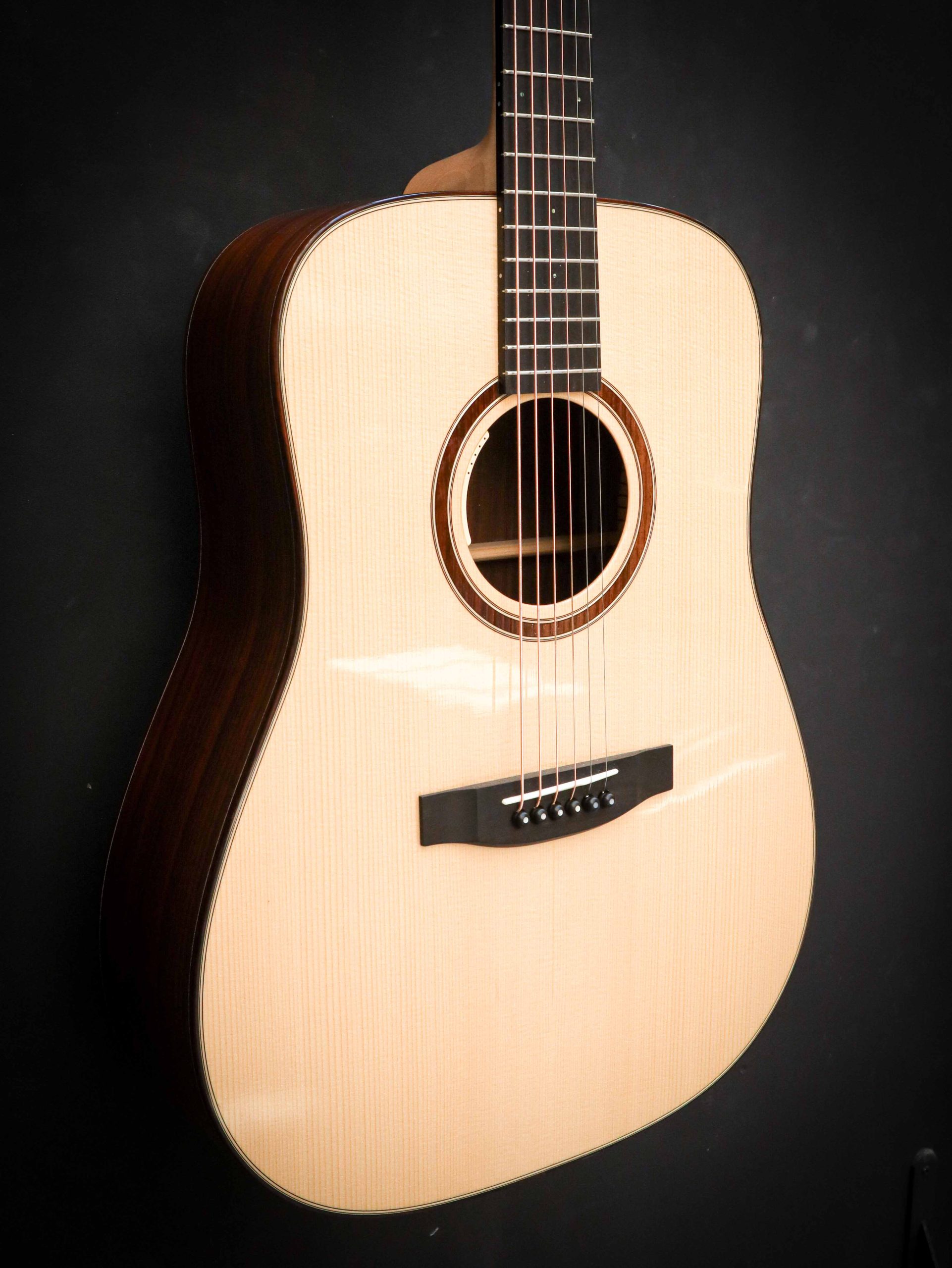 Lakewood D32 Custom with LR Baggs Anthem Pre-Owned – Image 4