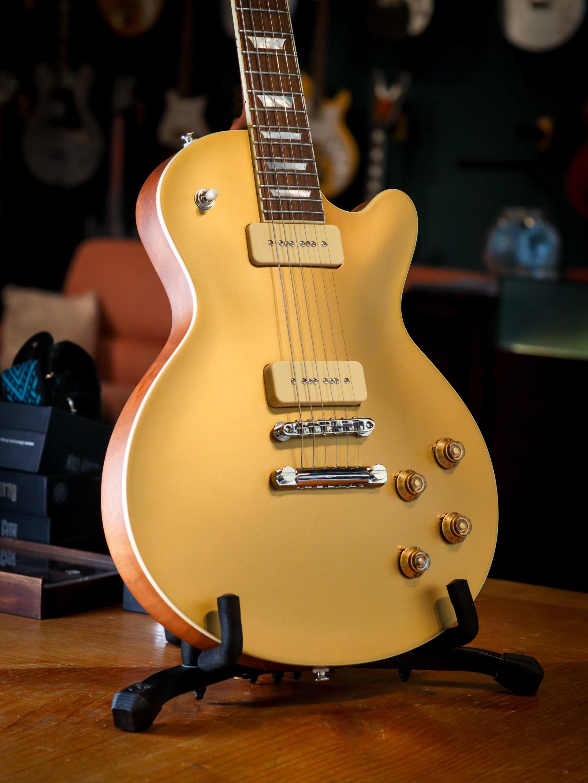 Eastman SB56 Vintage Satin Gold