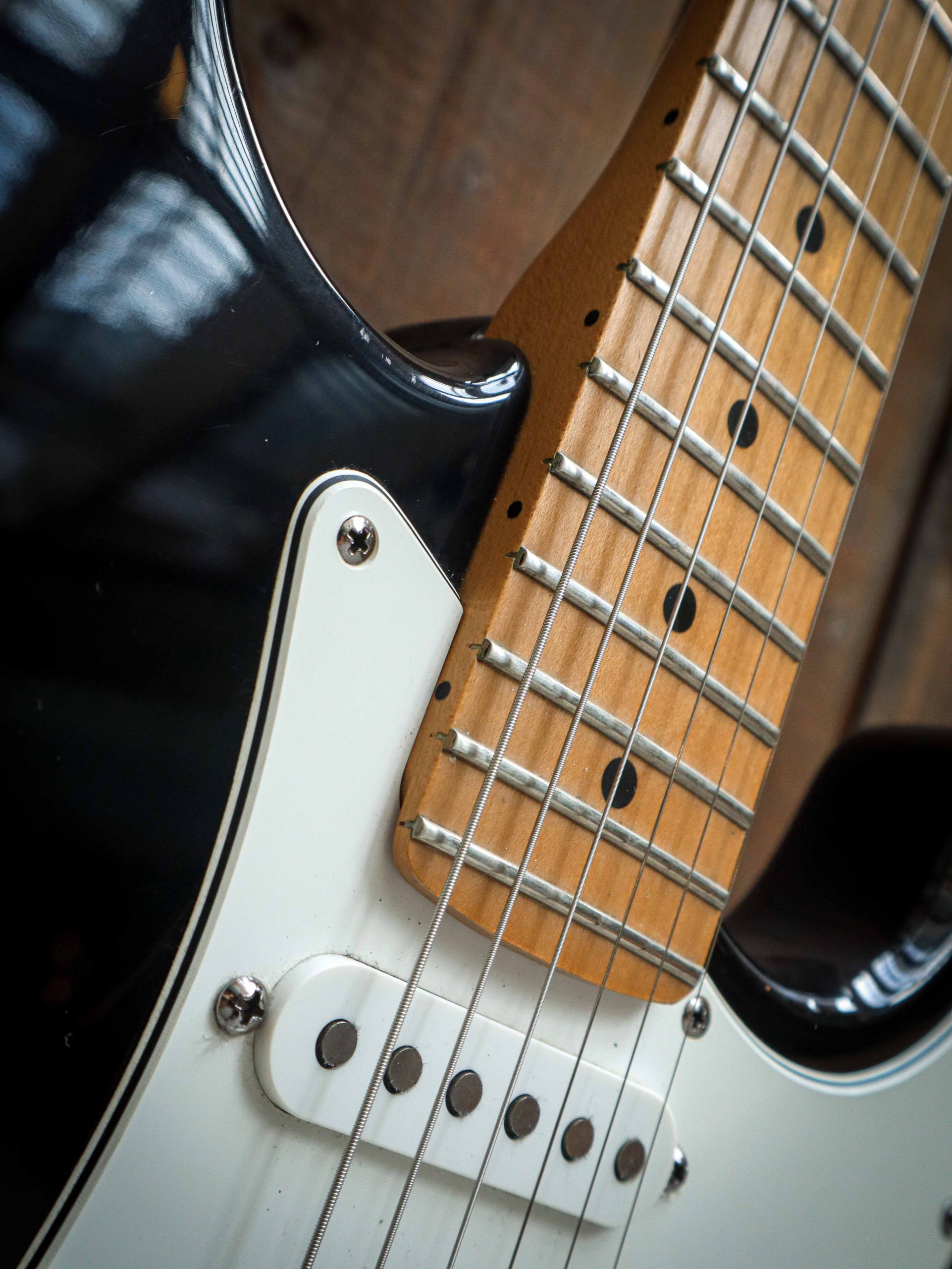 1995 Fender American Standard Stratocaster Pre-Owned – Image 7
